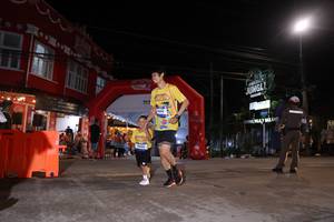 BIB: 400
                            <button type="button" onclick="openModal(26263913)" class="btn btn-primary btn-sm float-right btn-popup" data-toggle="modal" data-target=".modal-high-quality">
                        <i class="fas fa-shopping-cart"></i> Add to Cart
                    </button>
                                            <button type="button" onclick="isThisMe(26263913, true)" class="btn btn-success btn-sm float-right btn-popup btn-isme hidden" data-toggle="tooltip" data-placement="bottom" title="นี่คือรูปของคุณใช่ไหม คลิกที่นี่เพื่อเอาเข้าอัลบั้ม">
                        <i class="fas fa-plus"></i> Add to album
                    </button>
                    <button type="button" onclick="isThisMe(26263913, false)" class="btn btn-warning btn-sm float-right btn-popup btn-isnotme hidden">
                        <i class="fas fa-ban"></i> Remove from album
                    </button>